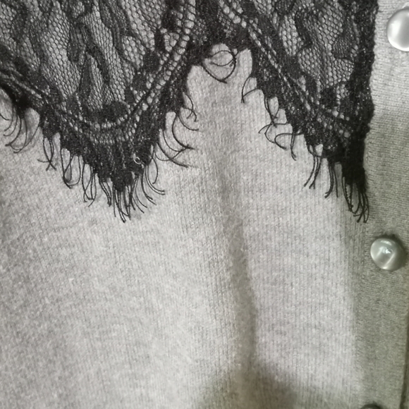 Worthington petite super cute Gray/Black button up sweater. - Picture 7 of 11